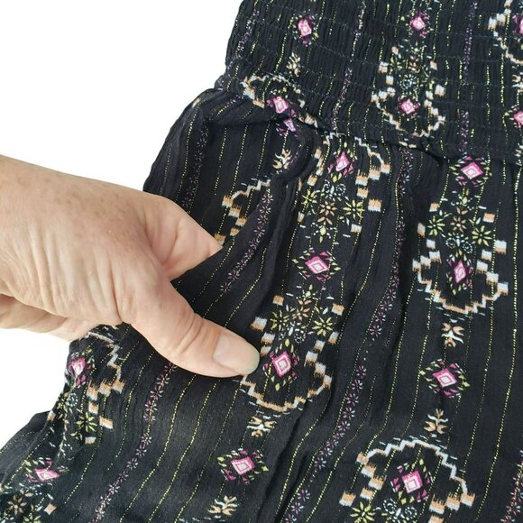 Three Dots Black Metallic Gold Floral Boho Print Elastic Waist Lightweight Short - Picture 7 of 10